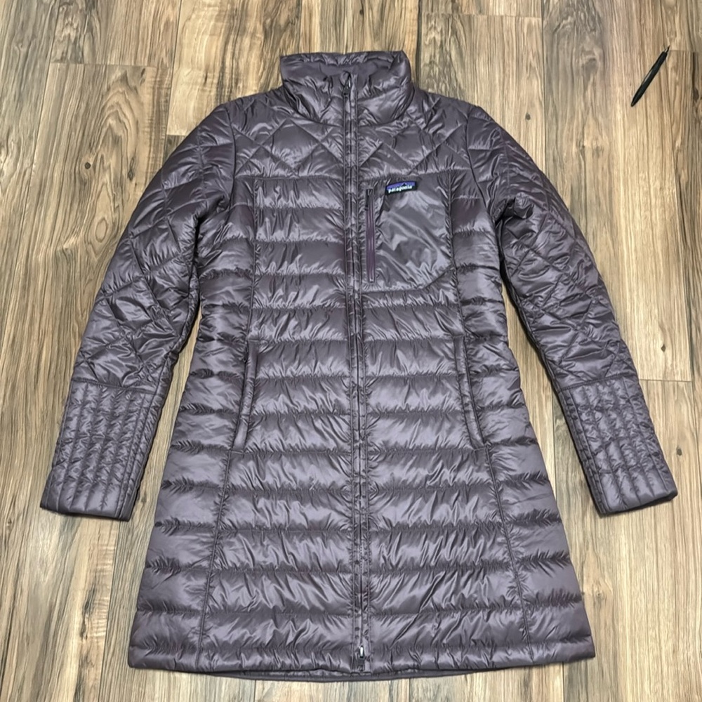 Patagonia Radalie Parka Small Light purple Slim Fit Windproof Midthigh m